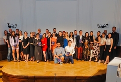 Beč: Promovisan zbornik književnih radova sa deset Večeri mladih pisaca, prisutni uživali u bogatom programu (FOTO)