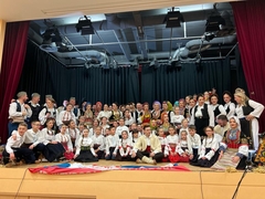 SVEČANO I TRADICIONALNO Društva ASSF pokazala kako se čuva srpska tradicija i kultura u Austriji (FOTO)