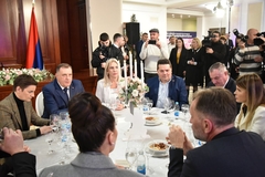 Donatorsko veče "S ljubavlju hrabrim srcima": Pozovite 1411