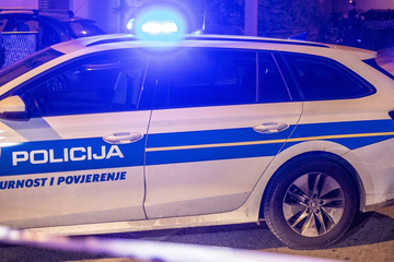 Teška nesreća u Hrvatskoj: Troje mrtvih u sudaru terenca sa migrantima i alfe