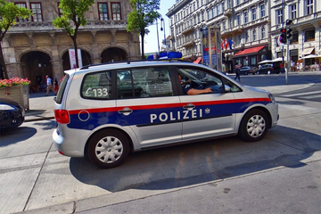 Drama u Beču: Srpkinja se potukla s bivšim pa mu ukrala 10.000 evra